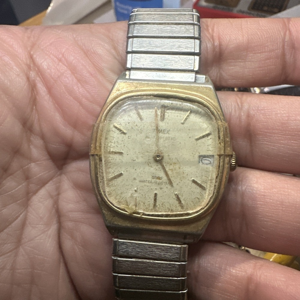 VINTAGE MENS TIMEX AUTOMATIC GOLD WATCH For Repair Not Working